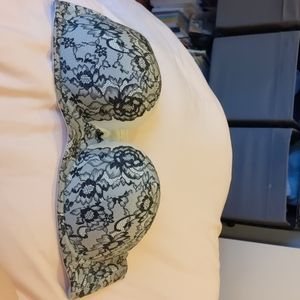 Torrid Strapless Bra